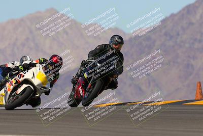 media/Oct-09-2022-SoCal Trackdays (Sun) [[95640aeeb6]]/Turn 9 (1pm)/